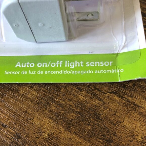 Mainstays Ms Butterfly LED Nightlight - Picture 5 of 5